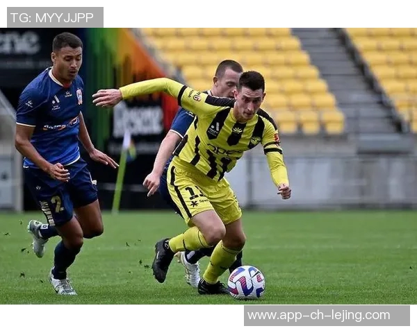 西部联与墨尔本胜利激战正酣谁能在这场对决中笑到最后